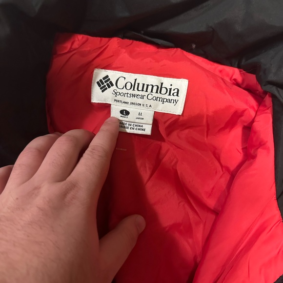 Columbia Snowsuit. Perfect for Canadian winters! - Picture 3 of 12